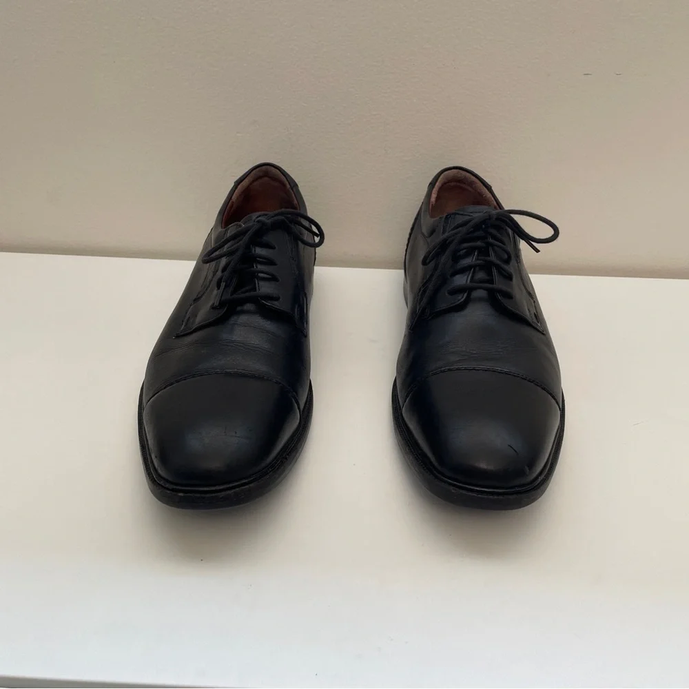 Johnston and Murphy dress shoes Leather Sz 10.5 formal event wedding waterproof